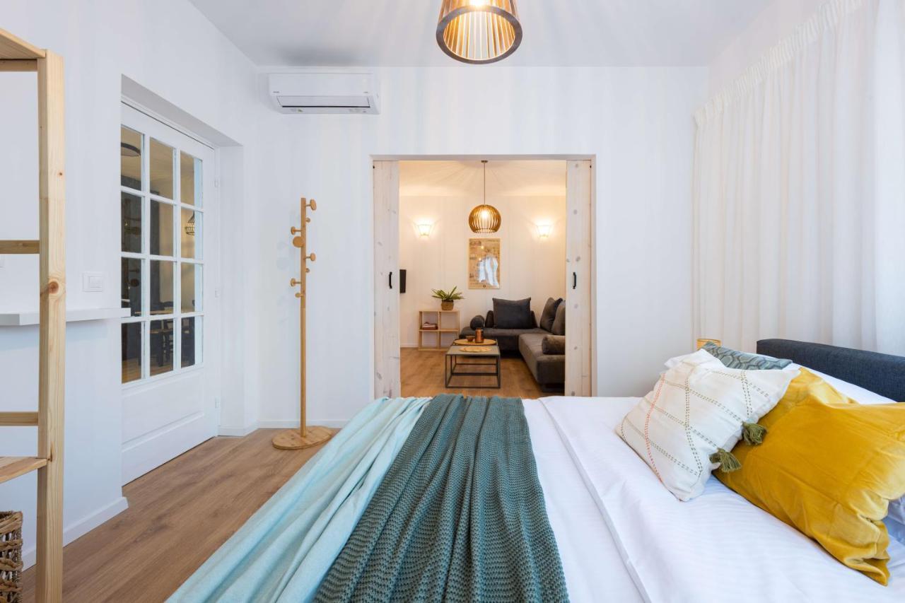 Modita Boutique Apartments Athens Exterior photo